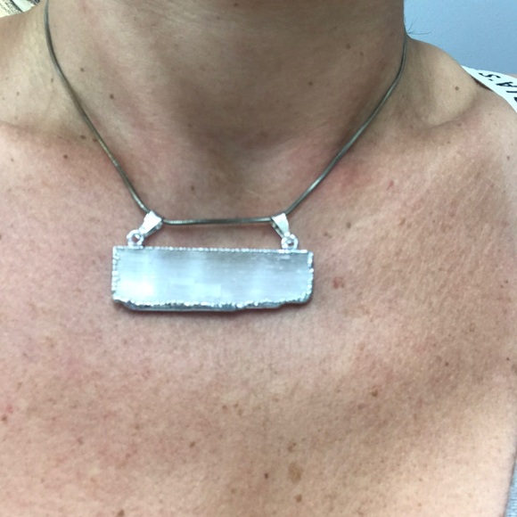 Selenite pendant gold and silver color edging - Picture 4 of 8